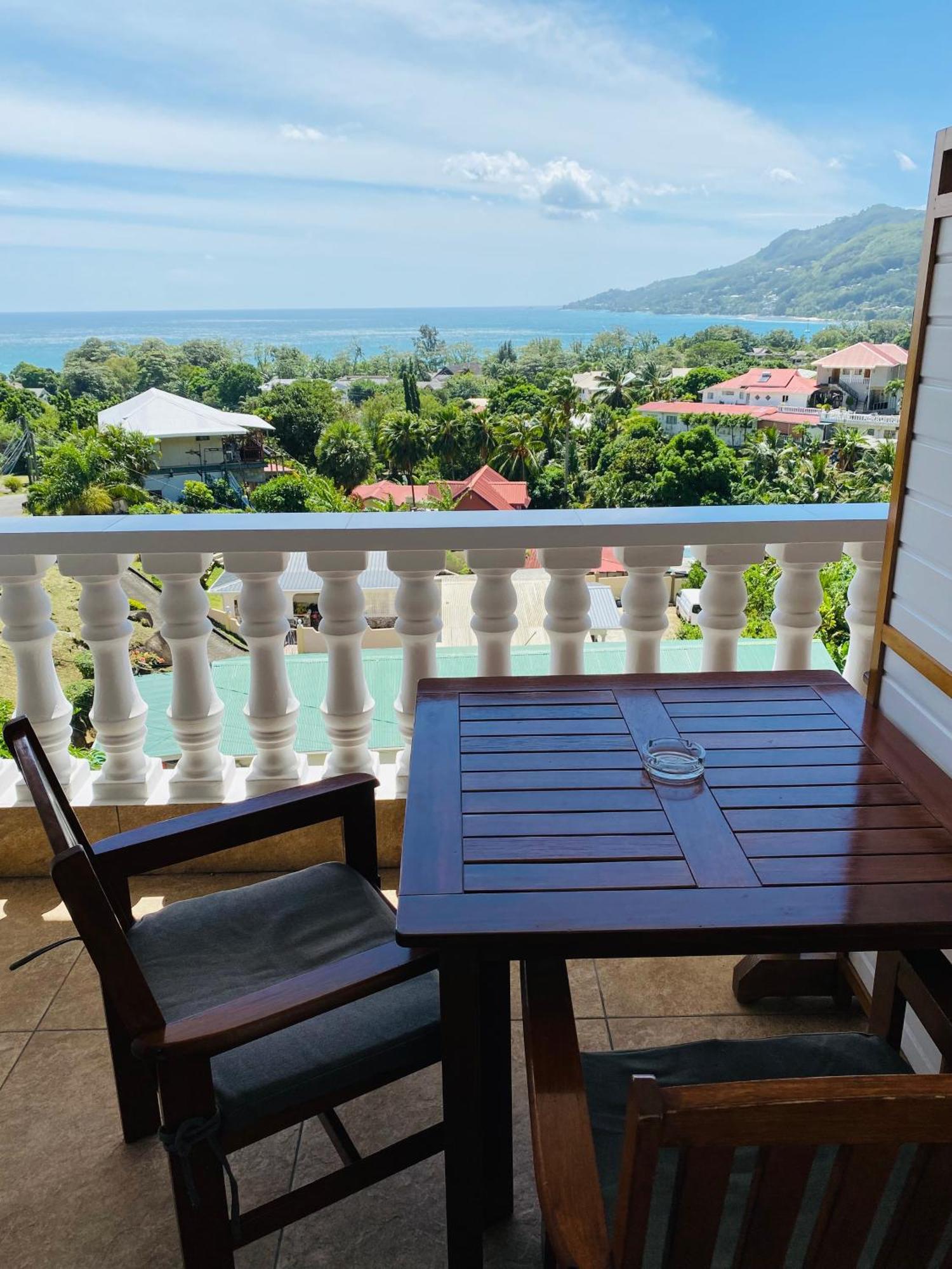 Oceanic View Apartments Beau Vallon  Bagian luar foto