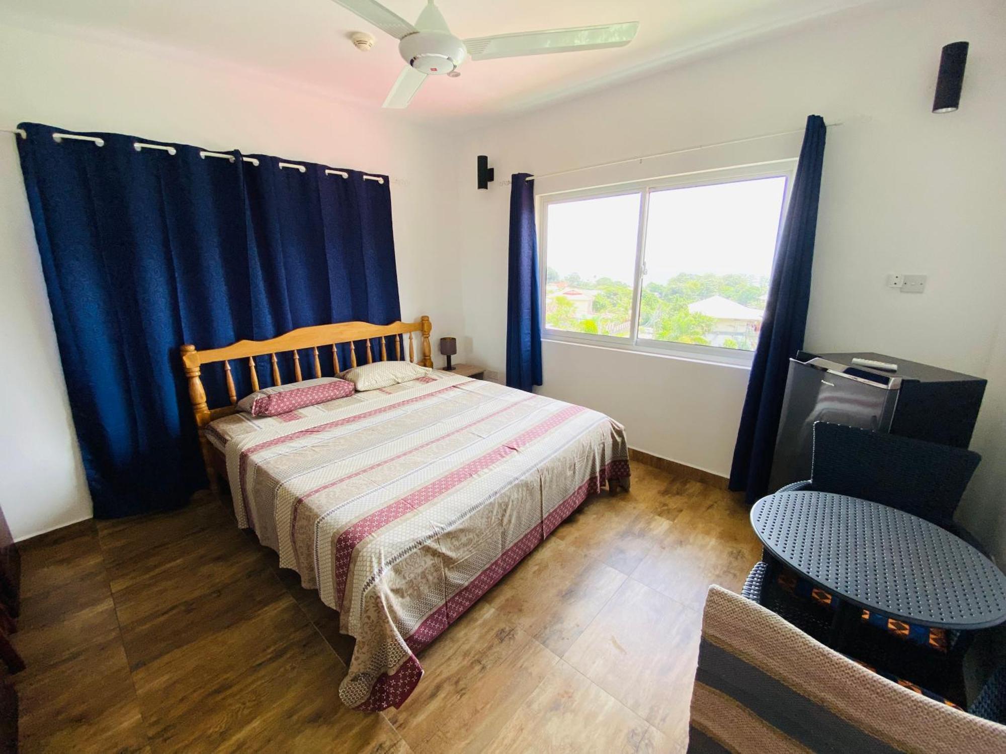 Oceanic View Apartments Beau Vallon  Bagian luar foto