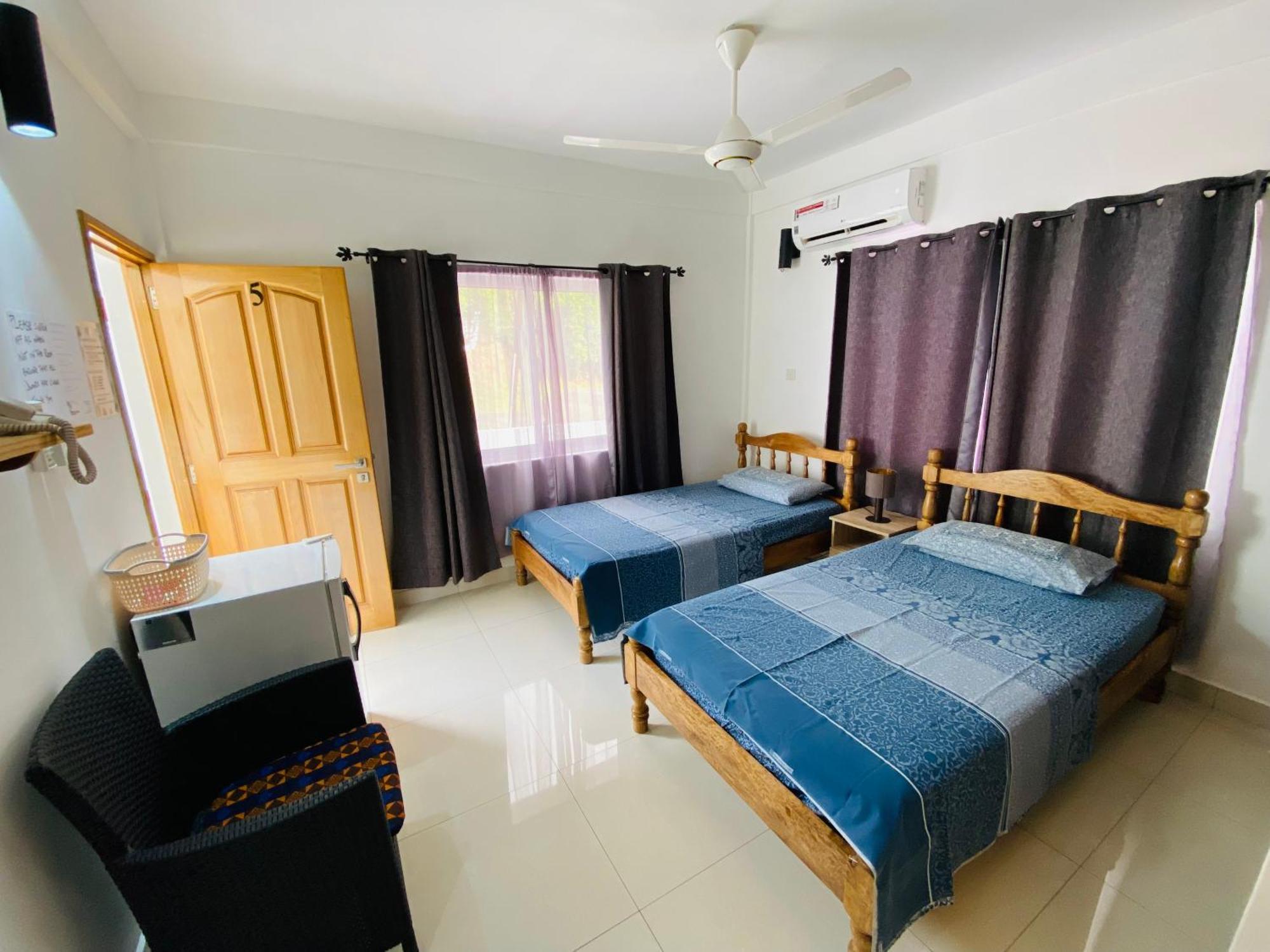 Oceanic View Apartments Beau Vallon  Bagian luar foto