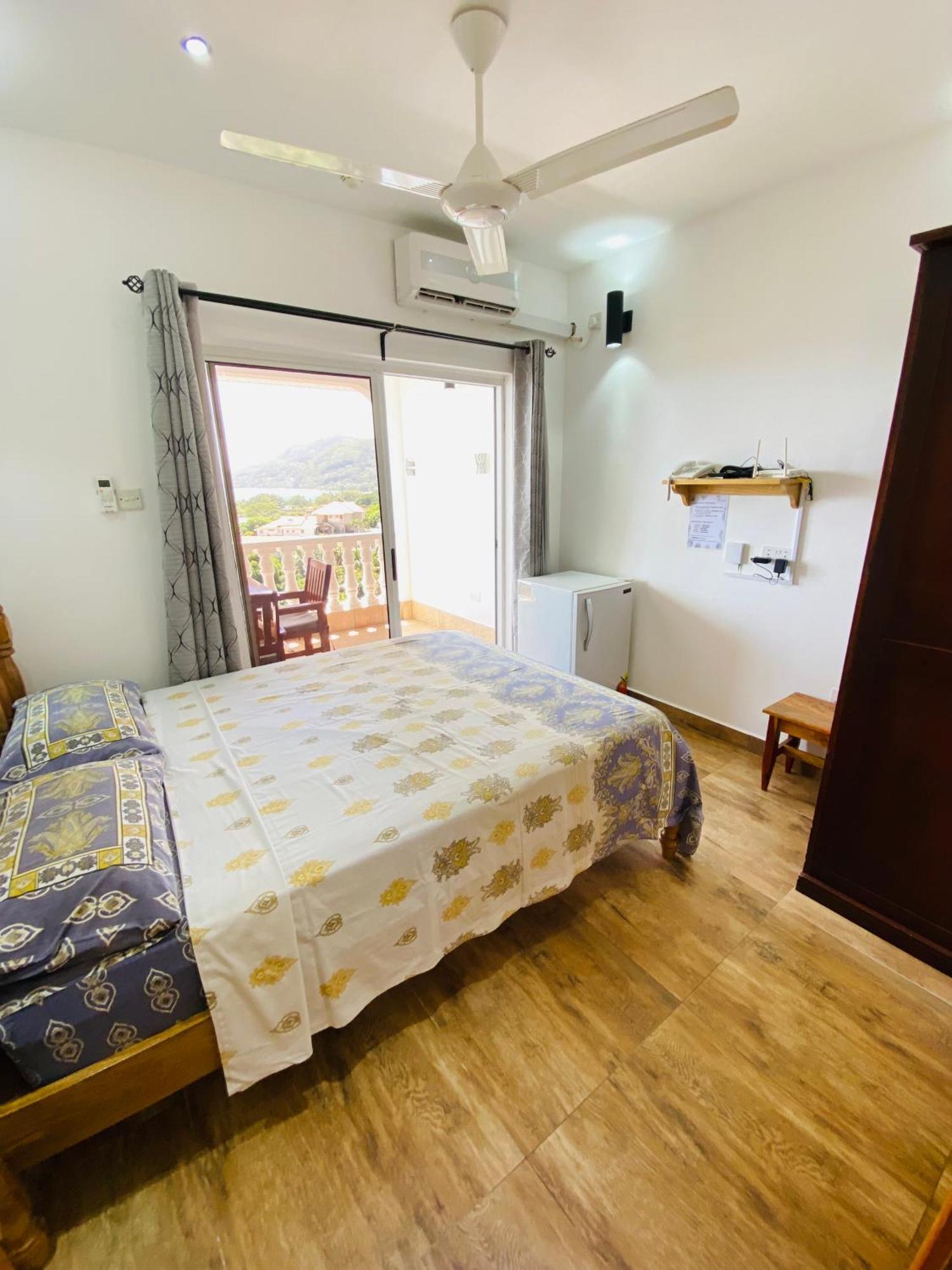 Oceanic View Apartments Beau Vallon  Bagian luar foto