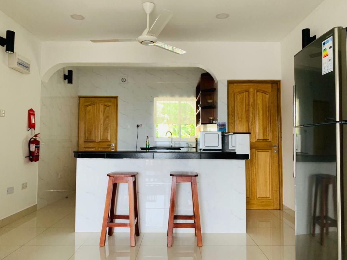 Oceanic View Apartments Beau Vallon  Bagian luar foto